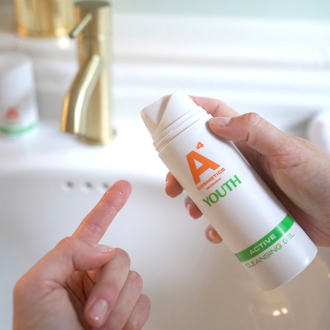 A4 ACTIVE CLEANSING GEL
